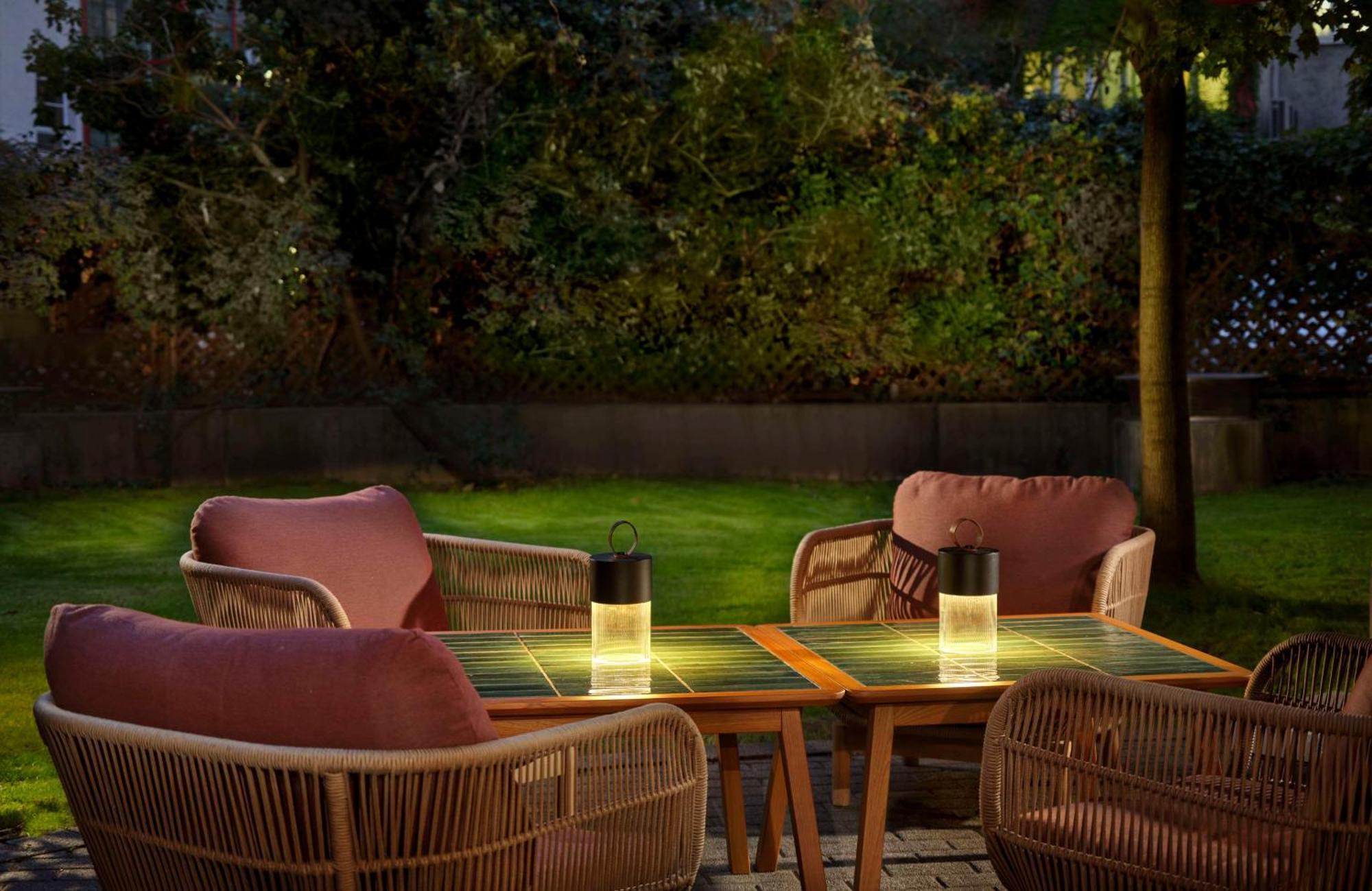 Radisson Red Berlin Kudamm Hotel Exterior photo