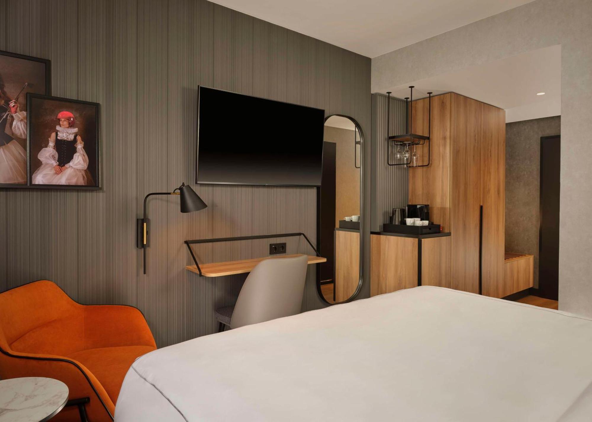 Radisson Red Berlin Kudamm Hotel Exterior photo