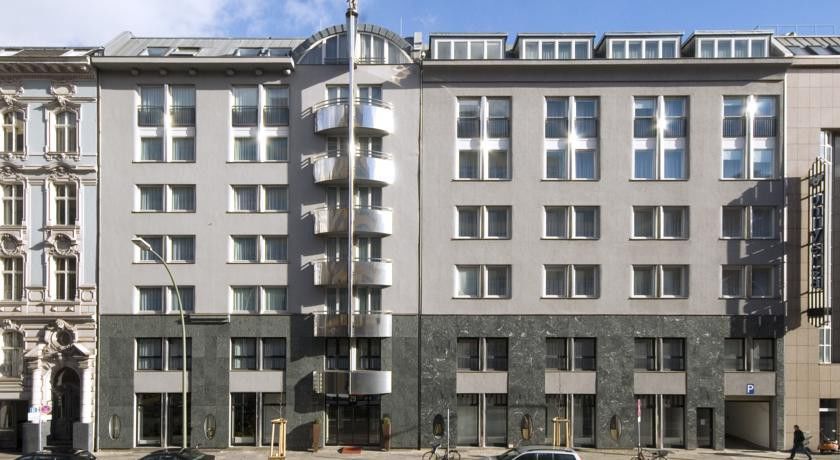 Radisson Red Berlin Kudamm Hotel Exterior photo